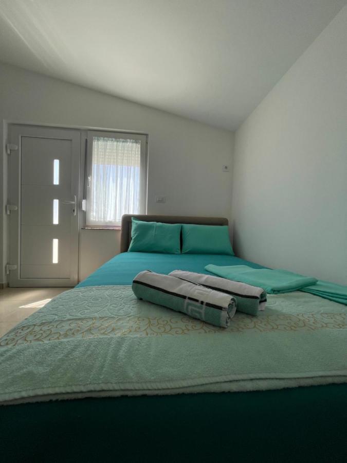 Mit-Apartments Šušanj 外观 照片
