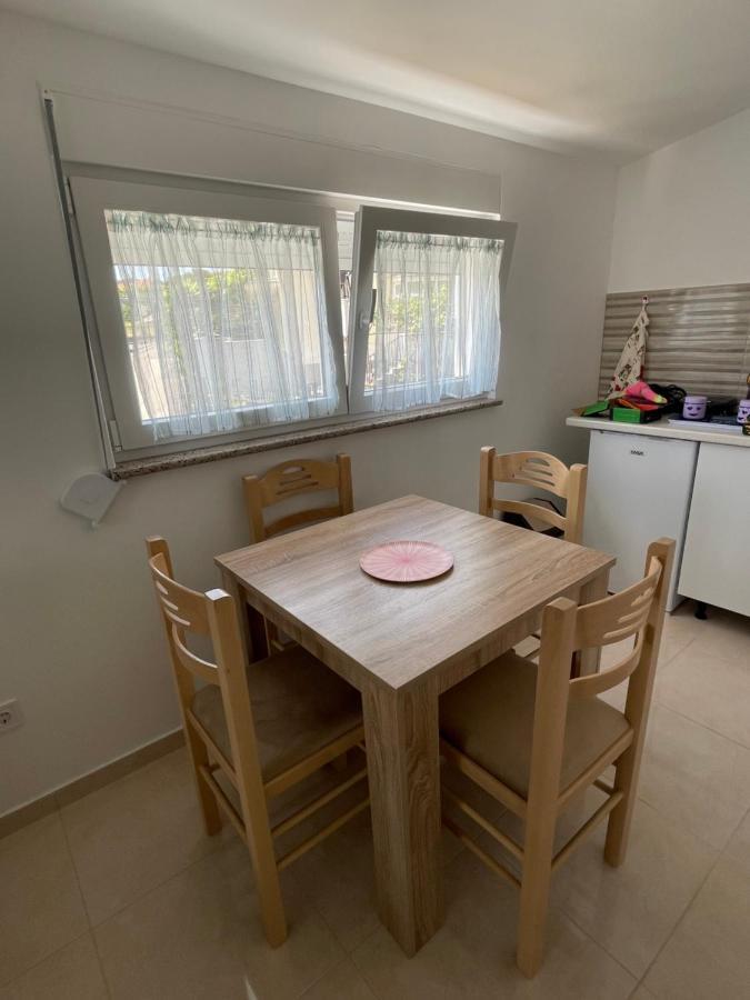 Mit-Apartments Šušanj 外观 照片
